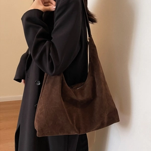 Sac à Épaule Hobo Grande Capacité pour Femmes Style Maillard en Cuir PU Dépoli Grand Sac Fourre-tout pour le Travail