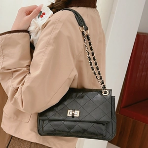 Women Quilted PU Leather Chain Shoulder Bag Fashion Rhombic Pattern Underarm Crossbody Bag Elegant Lady Flap Square Handbag