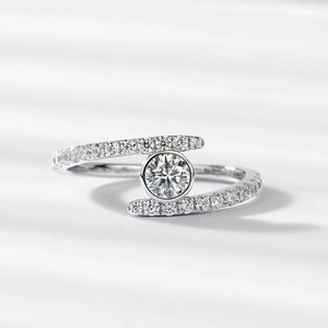 Elegant S925 sterling silver moissanite engagement ring with criss-cross pavé zircon band