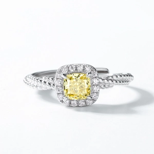 Halo yellow high carbon diamond ring in S925 sterling silver with a twisted band