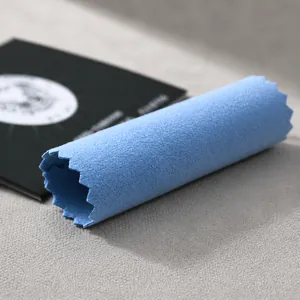Dubbelzijdige microvezel poetsdoek met kartelrand voor zilveren sieradenverzorging