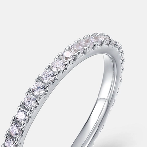 Minimalist S925 silver eternity ring featuring brilliant round-cut zircon stones