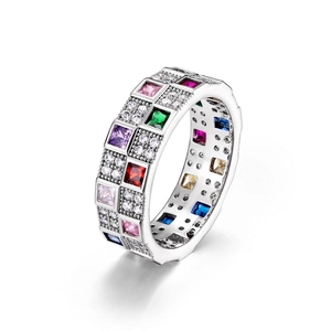 Anello in argento sterling S925 con zirconi colorati a scacchi e pavé di diamanti