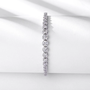 Classic S925 sterling silver tennis bracelet with brilliant round moissanite stones