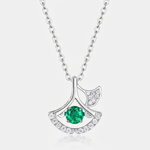 Élégant Collier en Argent Sterling 925 en Forme d'Éventail Avec Pendentif Émeraude et Zirconia Créé en Laboratoire Chaîne de Clavicule Bijoux Femme