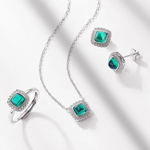 Elegant S925 sterling silver jewelry set with square emerald cut gemstones and diamonds