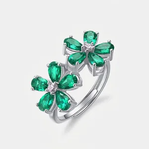 Vintage 925 Sterling Silver Lab-Grown Emerald Flower Ring Adjustable Luxurious Green Rhinestone Women Fashion Jewelry