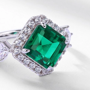 Luxury geometric emerald cut lab-grown emerald ring with halo diamonds on S925 silver