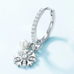 S925 sterling silver snowflake earrings with cubic zirconia and round white pearl drop