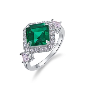 Vintage emerald-cut green stone ring with pink side stones and S925 silver band