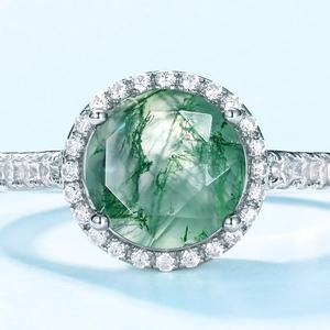S925 silver ring featuring round green moss agate with sparkling halo cubic zirconia