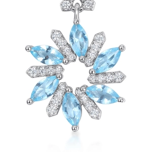 Sparkling S925 silver snowflake stud earrings with light blue gems and white crystals