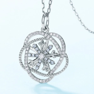 Collier flocon de neige en argent S925 étincelant avec cristaux bleus et blancs