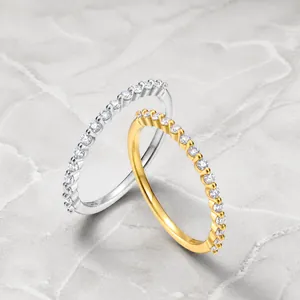 Lussuoso Anello in Argento Sterling 925 con Moissanite Semplice Brillante Pavé Intarsiato Placcato Oro 10K per Gioielleria Donna