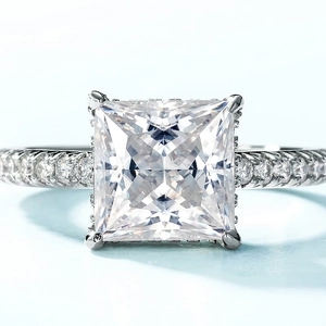Elegant princess-cut moissanite engagement ring in S925 sterling silver with prong setting