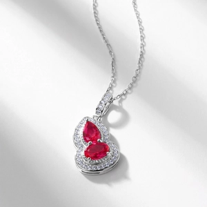 S925 silver necklace with red ruby Wu Lou pendant and pavé diamonds in high-gloss finish