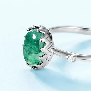 S925 sterling silver ring with oval green moss agate and serrated bezel setting