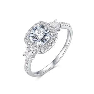 Anello classico in argento S925 con moissanite taglio cushion e design halo scintillante