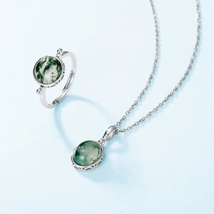 Handmade S925 silver jewelry set with green moss agate necklace and open ring