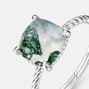 Vintage S925 silver twist ring featuring a square-cut green moss agate in 4-prong setting
