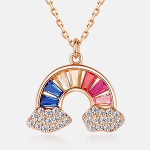 Rainbow rainbow pendant necklace in rose gold with colorful zircon stones and clouds