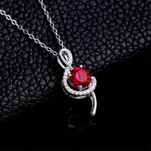 Elegant musical note pendant necklace with red gemstone in S925 sterling silver
