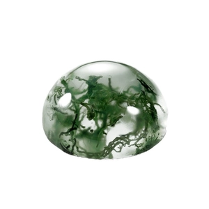 Natuurlijke mosagaat cabochon met groene insluitingen op een witte achtergrond