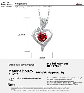 Détail du collier coeur en argent S925 avec zircon rouge 6,5mm et motif de rose