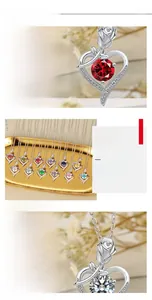 Détail du collier coeur en argent S925 avec motif rose et pierres précieuses colorées