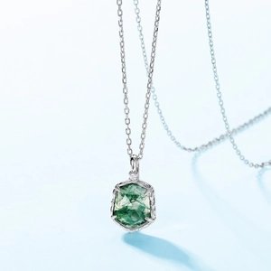 Hexagon cut moss agate necklace in S925 sterling silver with a delicate cable chain