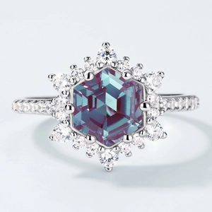 Hexagon cut alexandrite ring in S925 sterling silver with a snowflake diamond halo