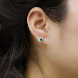 Pear-shaped green emerald stud earrings with halo diamonds in S925 sterling silver