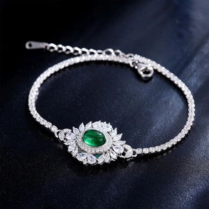 Silver S925 emerald bracelet with marquise zircon stones in a floral setting