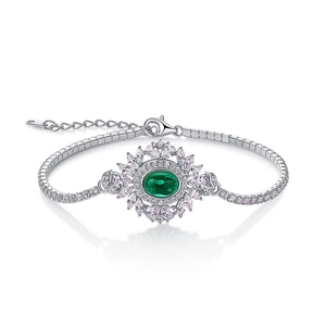 Luxurious S925 silver emerald bracelet with sparkling oval gemstone and halo setting