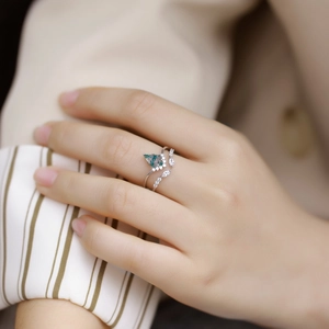 Natural moss agate stacking ring set with kite-cut stone and crown cz band in S925 silver