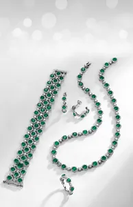 Detailed set of synthetic emerald necklace, bracelet, earrings and S925 silver ring