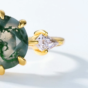 Natural green moss agate ring in gold-plated silver with kite-cut accent stones