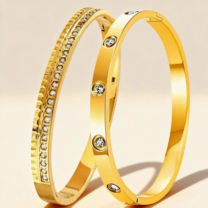 Bracelet Jonc en Acier Inoxydable Plaqué Or Argent Or Rose avec Strass pour Femme Géométrique Trèfle Chiffres Romains Bijoux de Mode