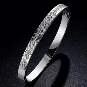 Fashion Titanium Steel Honeycomb Pave Rhinestone Bracelet For Women Elegant Marbled Inlay Stainless Steel Ring Geometric Jewelry