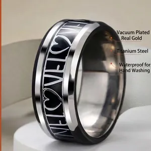 Bague en acier titane poli avec gravure I LOVE YOU et motifs de cœurs