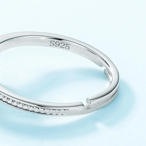 Minimalist S925 sterling silver moss agate open ring with textured bead edge detailing