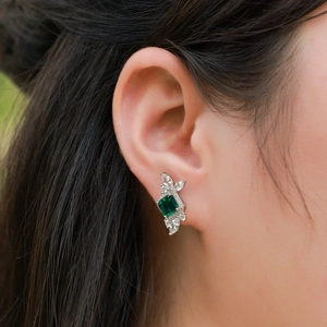 Élégantes boucles d'oreilles émeraude en argent S925 avec pierres taille marquise