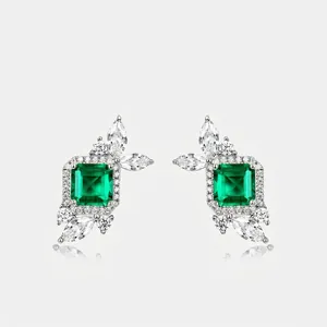 Boucles d'Oreilles Clous en Argent Sterling S925 Émeraude de Synthèse Femmes Pierre Verte Taille Carrée Strass Bijoux