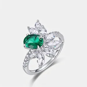 Vintage 925 Sterling Silver Ring Lab Grown Emerald Inlaid Zirconia Oval Gemstone Flower Finger Ring For Women Jewelry Gift