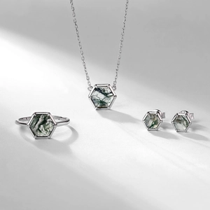 S925 sterling silver moss agate jewelry set featuring hexagonal necklace, ring, and earrings