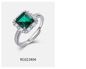 Detailed top view of S925 silver emerald ring with halo setting and adjustable band