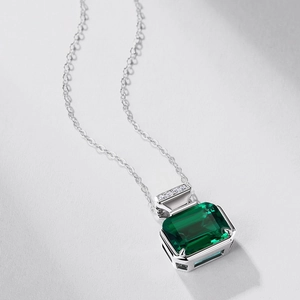 Elegant emerald cut green gemstone necklace with S925 sterling silver chain