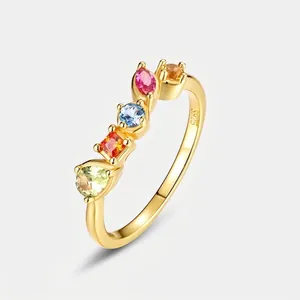 Bague Strass Multicolore Géométrique pour Femmes en Argent Sterling 925 Plaqué Or Bijoux de Luxe Vintage Cadeau