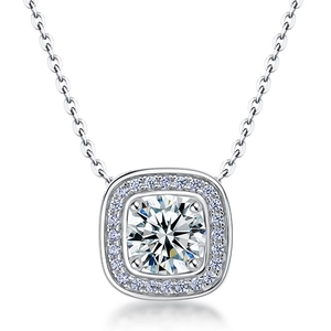 Collier en argent S925 avec pendentif carré serti d'un diamant rond brillant