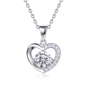Klassische S925 Sterlingsilber Herz-Halskette mit brillant geschliffenem Labor-Diamanten